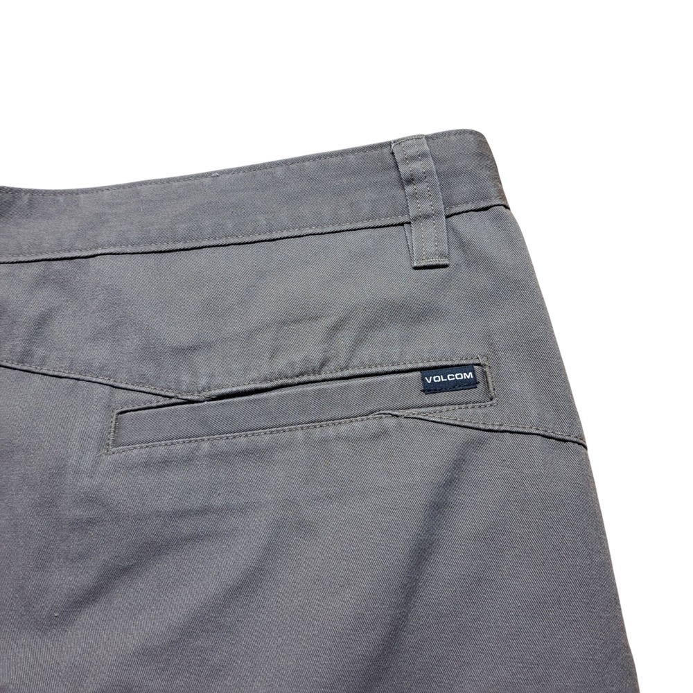 Volcom Chino Shorts Mens 40 Grey Excellent Modern Stretch Skate Casual - Picture 10 of 11